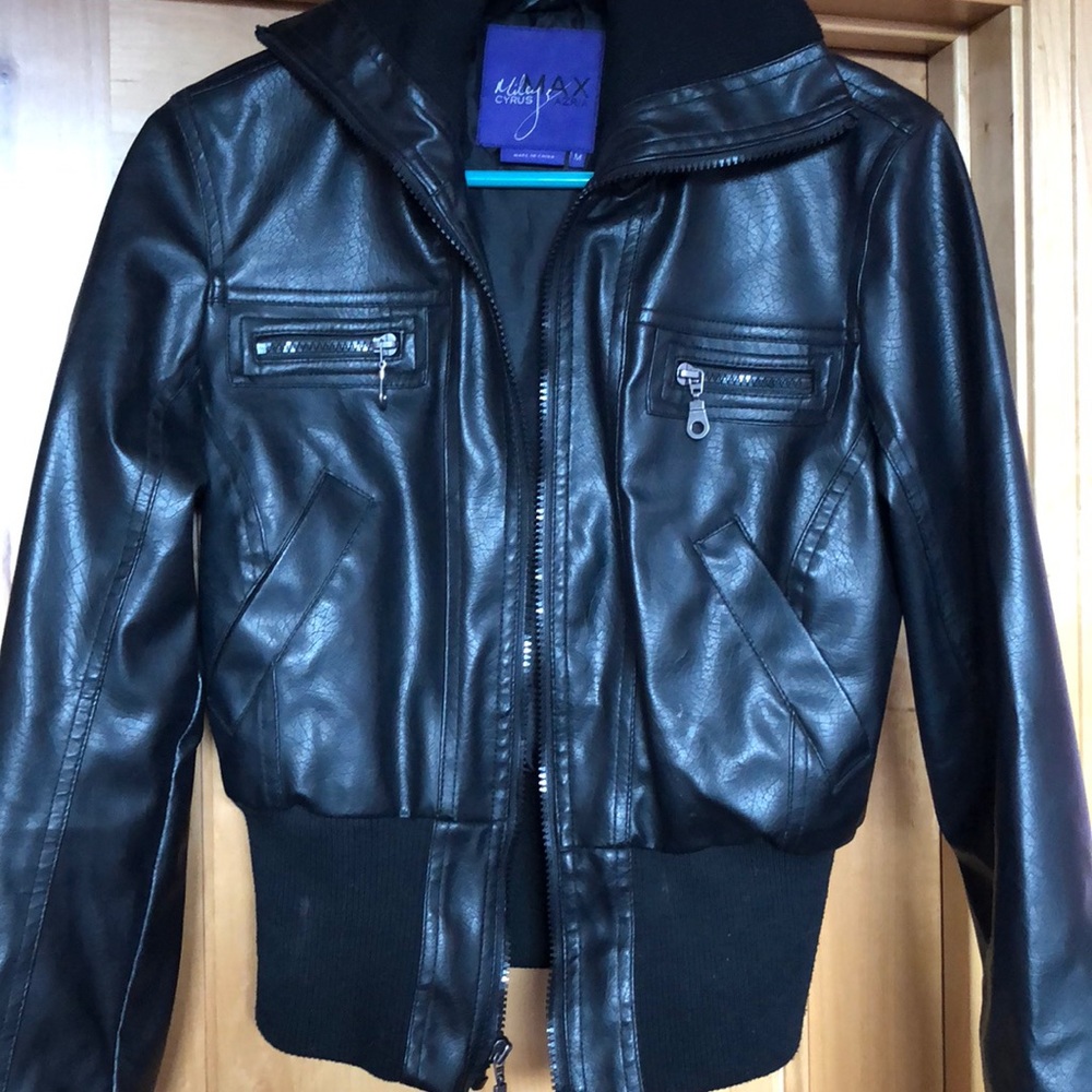 Leather jacket